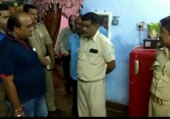 आदित्यपुर : स्वर्णरेखा परियोजना में कार्यरत चालक के घर का ताला तोड़ कर चोरी, दो हिरासत में