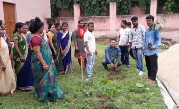 सिदगोड़ा स्थित इग्नू में नामांकन 31 अगस्त तक, स्टडी सेंटर में किया गया वृक्षारोपण