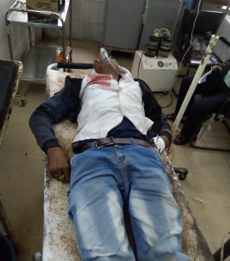 jamshedpur-marine-drive-road-accident-मरीन ड्राइव पर नशे कि हालात में बाइक चला रहे युवकों को कार ने रौंदा