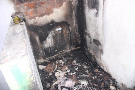 jamshedpur-fire-in-kadma-कदमा के एक फ्लैट में शॉर्ट सर्किट से लगी आग jamshedpur-fire-in-kadma-कदमा के एक फ्लैट में शॉर्ट सर्किट से लगी आग