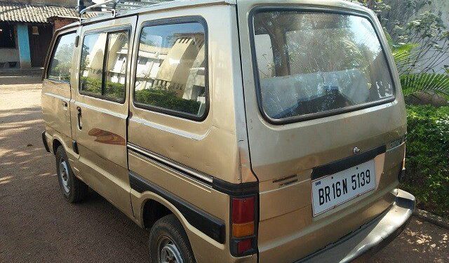 आमलागोड़ा की सबर युवती को लेकर बंगाल का युवक फरार, ग्रामीणों ने मारूति वैन और दोस्तों को पकड़कर किया पुलिस के हवाले