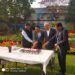 टाटा पिग्मेंट्स में न्यू ईयर केक कटिंग समारोह : चेयरमैन संजीव पॉल ने कहा-वेस्ट मैनेजमेंट के क्षेत्र में आगे बढ़ने में कंपनी को सहयोग करेगी टाटा स्टील