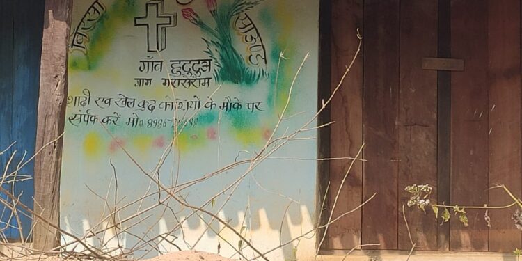 kolhan-big-recovery-कोल्हान में सक्रिय वाहन चोर गिरोह के 5 लोग चोरी की 16 गाड़ियों के साथ गिरफ्तार, जमशेदपुर, सरायकेला-खरसावां से चोरी गयी गाड़ियां बरामद