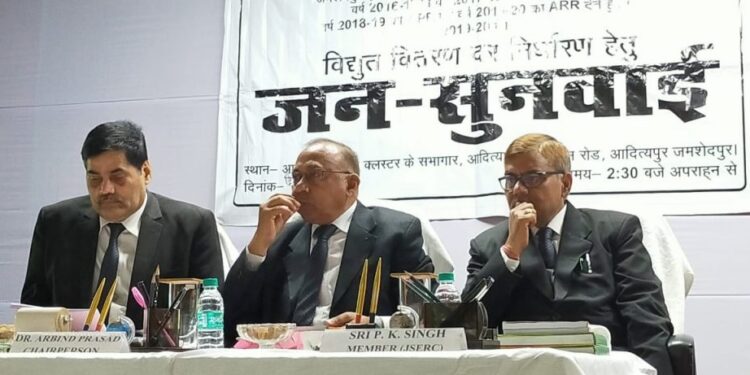 jamshedpur-bagbera-water-problem-बागबेड़ा में जलापूर्ति का संकट, जनप्रतिनिधियों ने डीसी, विधायक व जुस्को को सौंपा ज्ञापन, जुस्को से जलापूर्ति कराने की मांग, घाघीडीह विकास समिति के लोग भी डीसी से मिले jamshedpur-bagbera-water-problem-बागबेड़ा में जलापूर्ति का संकट, जनप्रतिनिधियों ने डीसी, विधायक व जुस्को को सौंपा ज्ञापन, जुस्को से जलापूर्ति कराने की मांग, घाघीडीह विकास समिति के लोग भी डीसी से मिले