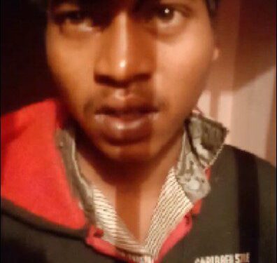 jamshedpur-brutal-murder-कदमा में पत्नी, दो बेटियों और ट्युशन टीचर के हत्यारे दीपक की तलाश के लिए कई जगहों पर छापा, मोबाइल का अंतिम लोकेशन कहा मिला, जानें,  कदमा के गहने दुकान में 4.50 लाख में गहने बेचकर भागा दीपक, अपने दोस्त रोशन और उसकी पत्नी के साथ साले को खाना पर बुलाकर सिर्फ साला पर ही क्यों किया दीपक ने हमला, अय्याश दीपक के है कई गर्लफ्रेंड, अब दीपक के पास सिर्फ तीन ही विकल्प, जानें हत्याकांड के कई सारे इंवेस्टिगेशन से जुड़ी बातों वाली रिपोर्ट, देखिये-video-क्या कह रही हमले में बची महिला-video