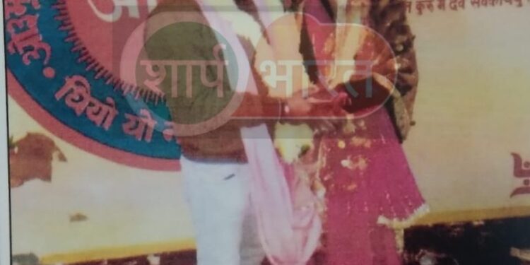 jamshedpur-hungama-in-police-station-गोलमुरी थाना में महिला ने किया हंगामा, पति के अपहरण की आशंका jamshedpur-hungama-in-police-station-गोलमुरी थाना में महिला ने किया हंगामा, पति के अपहरण की आशंका