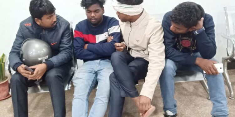 jamshedpur-murder-घाघीडीह जेल के पास मिले शव की हुई पहचान, करीम सिटी कॉलेज का छात्र है सुंदरनगर निवासी मृतक