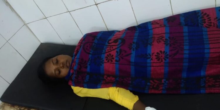 jamshedpur-suicide-मामी ने काम करने के लिए बोला तो युवती ने खायी कीटनाशक