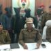 saraikela-police-success-सरायकेला पुलिस ने दो चोरी के मामले का किया उदभेदन, बड़े पैमाने पर कंप्यूटर, बैटरी व इलेक्ट्रॉनिक सामानों के साथ छह गिरफ्तार saraikela-police-success-सरायकेला पुलिस ने दो चोरी के मामले का किया उदभेदन, बड़े पैमाने पर कंप्यूटर, बैटरी व इलेक्ट्रॉनिक सामानों के साथ छह गिरफ्तार