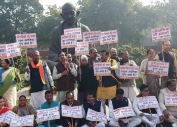jamshedpur-rural-सांसद विद्युत वरण महतो ने श्राद्धकर्म में किया आर्थिक सहयोग jamshedpur-rural-सांसद विद्युत वरण महतो ने श्राद्धकर्म में किया आर्थिक सहयोग