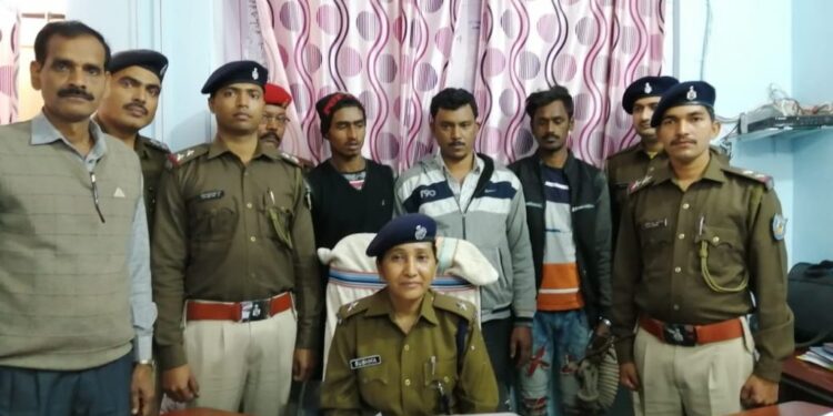 adityapur-police-success-आदित्यपुर पुलिस की बड़ी कामयाबी, 540 पुड़िया ब्राउन शुगर के साथ दो अपराधी गिरफ्तार