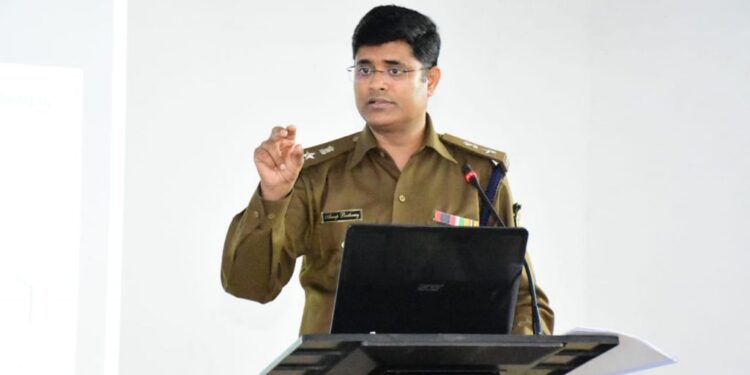 jamshedpur-police-जमशेदपुर पुलिस को अब ”त्रयंबकम” पर भरोसा, जमशेदपुर में लगे सीसीटीवी की होगी मैपिंग, अपराधियों को पकड़ने में होगी आसानी