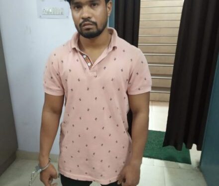 jamshedpur-police-action-जमशेदपुर पुलिस ने आपत्तिजनक पोस्ट करने वाले एक और व्यक्ति को मानगो से भेजा जेल, ताबड़तोड़ हो रही जांच व छापामारी jamshedpur-police-action-जमशेदपुर पुलिस ने आपत्तिजनक पोस्ट करने वाले एक और व्यक्ति को मानगो से भेजा जेल, ताबड़तोड़ हो रही जांच व छापामारी