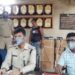saraikela-administration-action-गम्हरिया में ड्रग इंस्पेक्टर का छापा, अवैध सिरप स्टॉक करने वाला गिरफ्तार