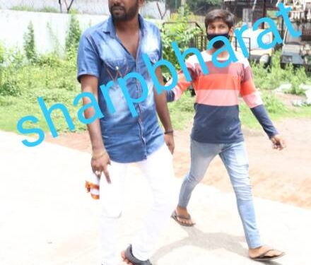 jamshedpur-crime-जुगसलाई में ताबड़तोड़ गोलियां चलाने वाले फरार मनीष सिंह ने जुगसलाई थाना में किया सरेंडर, गोली चलाने का बताया कारण-video