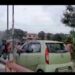 tata-kandra-road-jaam-आदित्यपुर से ‘गायब’ युवती का मिला ‘शव’, विरोध में आदित्यपुर मेन रोड जाम, आगजनी, हंगामा, कई गाड़ियों के शीशे तोड़े, पुलिस भीड़ को काबू करने में जुटी-video tata-kandra-road-jaam-आदित्यपुर से ‘गायब’ युवती का मिला ‘शव’, विरोध में आदित्यपुर मेन रोड जाम, आगजनी, हंगामा, कई गाड़ियों के शीशे तोड़े, पुलिस भीड़ को काबू करने में जुटी-video