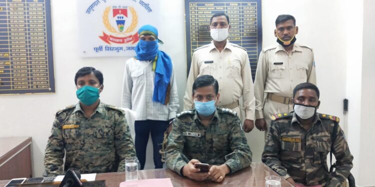 jamshedpur-rural-police-big-success-घाटशिला में पुलिस को मिली बड़ी सफलता, ‘लखटकिया’ इनामी नक्सली सुभाष मुंडा गिरफ्तार jamshedpur-rural-police-big-success-घाटशिला में पुलिस को मिली बड़ी सफलता, ‘लखटकिया’ इनामी नक्सली सुभाष मुंडा गिरफ्तार