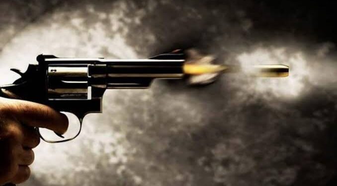 jamshedpur-firing-सिदगोड़ा के युवक पर देर रात फायरिंग, युवक के पेट मे लगी गोली