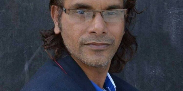 jamshedpur-firing-case-followup-जमशेदपुर में देर रात हुई फायरिंग में घायल युवक का नहीं निकली गोली, कोविड की रिपोर्ट के इंतजार में कहीं दम ना तोड़ दे घायल, फोटोग्राफर एसोसिएशन ने जताया विरोध, कहा-जल्द हो अपराधियों की गिरफ्तारी-video