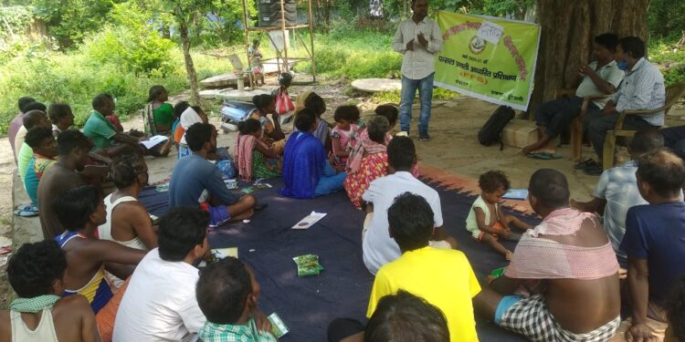 West Singhbhum Agriculture : खूंटपानी प्रखंड के किसानों को फसल आधारित कृषि प्रणाली की दी गई जानकारी, एक ही वर्ष में खेत से दो फसल प्राप्त कर सकेंगे