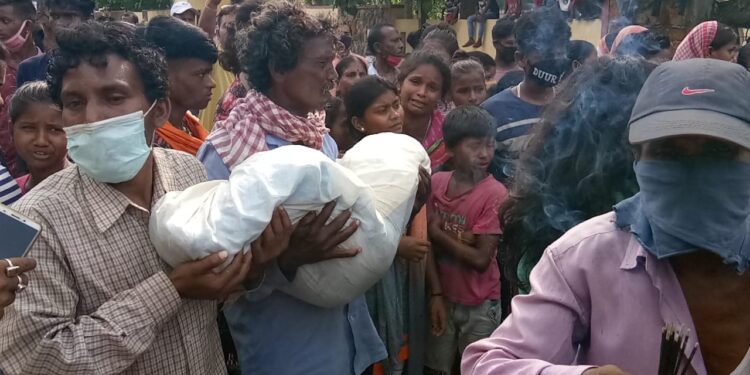 jamshedpur-girl-child-murder-सोनारी में बच्ची की हत्या के मामले में हत्यारों की हुई पहचान, बलात्कार के बाद हुई थी हत्या, जिस लड़के से फेसबुक पर प्यार कर शादी की वही हत्यारा