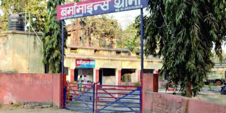 jamshedpur-crime-बर्मामाइंस में 11 वर्षीय लड़की के साथ दुष्कर्म का प्रयास, आरोपी गिरफ्तार jamshedpur-crime-बर्मामाइंस में 11 वर्षीय लड़की के साथ दुष्कर्म का प्रयास, आरोपी गिरफ्तार