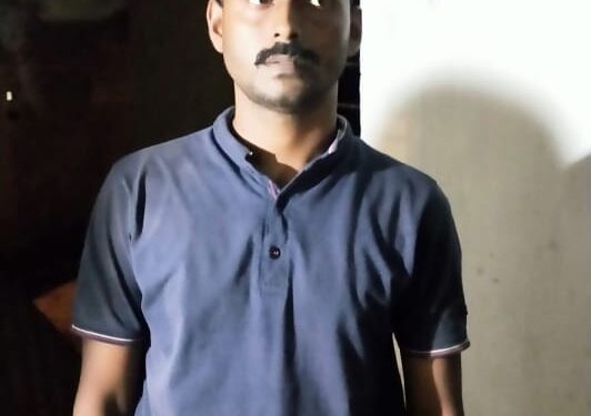 jamshedpur-crime-diary-भाजमो के सहसंयोजक पर फायरिंग मामले में राहुल को लिया रिमांड पर, सीतारामडेरा में फ्लैट के तीसरी मंज़िल से धक्का देने वाले युवक को छह माह बाद गिरफ्तार jamshedpur-crime-diary-भाजमो के सहसंयोजक पर फायरिंग मामले में राहुल को लिया रिमांड पर, सीतारामडेरा में फ्लैट के तीसरी मंज़िल से धक्का देने वाले युवक को छह माह बाद गिरफ्तार