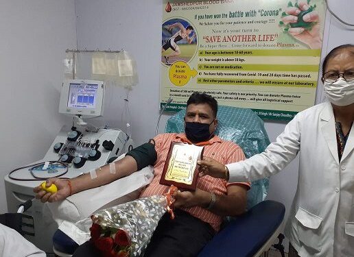 Jamshedpur-Plasma-Donation-Campaign : कोरोना संक्रमितों के इलाज के लिए सीआरपीएफ मुसाबनी के जवानों ने किया प्लाज्मा दान Jamshedpur-Plasma-Donation-Campaign : कोरोना संक्रमितों के इलाज के लिए सीआरपीएफ मुसाबनी के जवानों ने किया प्लाज्मा दान