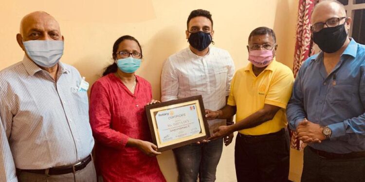 Rotary-club-of-jamshedpur : क्लब ने राष्ट्रीय शिक्षक पुरस्कार विजेता इशिता डे को किया सम्मानित, कुणाल षाड़ंगी ने कहा-किसी भी समाज का सुखद भविष्य उसके शिक्षकों की गुणवत्ता पर निर्भर