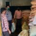 jamshedpur-rural-प्रभारी प्रखंड कृषि पदाधिकारी ने खाद एवं बीज दुकानों का किया निरीक्षण, ई-पॉश मशीन यूज नहीं करने वालों को कारण बताओ नोटिस