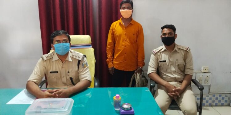 Saraikela-कपाली से अपराधी दानिश खान को पुलिस ने लोडेड देसी पिस्तौल व जिंदा कारतूस से साथ किया गिरफ्तार, भेजा जेल