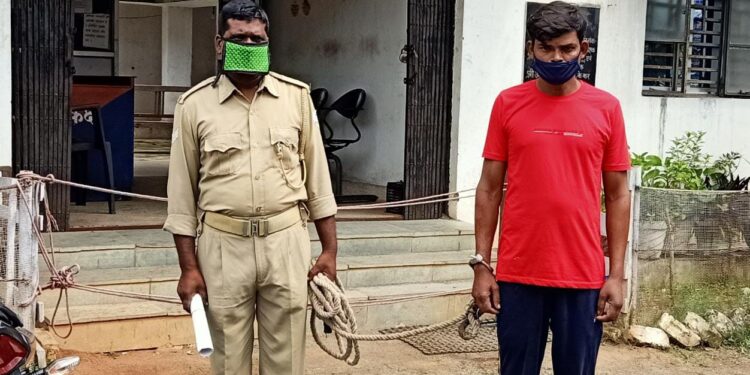 west-singhbhum-जगन्नाथपुर में पड़ोसी ने की बुजुर्ग महिला के साथ मारपीट, पुलिस ने आरोपी को गिरफ्तार कर भेजा जेल