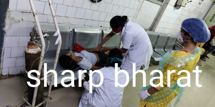 jamshedpur-suicide-बिष्टुपुर में बच्चों के लिए महिला को पति ने लगाई फटकार, फांसी लगाकर की आत्महत्या, भालूबासा में युवती ने फांसी लगाकर किया आत्महत्या का प्रयास