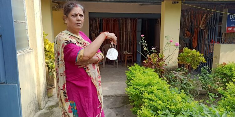 jamshedpur-morning-crime-साकची में मॉर्निंग वॉक कर रही डॉक्टर की पत्नी से सोने के चेन की छिनतई, 29 ग्राम सोना पहनकर कर रही थी मॉर्निंग वॉक-video