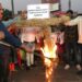 Jamshedpur : हरियाणा की घटना के खिलाफ सड़क पर उतरे हिंदूवादी संगठन, सरकार से लव जिहाद के खिलाफ कठोर कानून बनाने व दोषियों को गिरफ्तार कर कड़ी से कड़ी सजा देने की मांग Jamshedpur : हरियाणा की घटना के खिलाफ सड़क पर उतरे हिंदूवादी संगठन, सरकार से लव जिहाद के खिलाफ कठोर कानून बनाने व दोषियों को गिरफ्तार कर कड़ी से कड़ी सजा देने की मांग