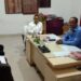 West-Singhbhum : ठेका मजदूरों की छंटनी मामले में एसडीओ ने की बैठक, ठेकेदार और एसीसी प्रबंधन को मिलकर एक माह के अंदर डिफाल्ट दूर करने का निर्देश, विधायक दीपक बिरुवा ने कहा-छंटनी हुई तो होगा आंदोलन West-Singhbhum : ठेका मजदूरों की छंटनी मामले में एसडीओ ने की बैठक, ठेकेदार और एसीसी प्रबंधन को मिलकर एक माह के अंदर डिफाल्ट दूर करने का निर्देश, विधायक दीपक बिरुवा ने कहा-छंटनी हुई तो होगा आंदोलन