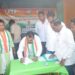 west-singhbhum-जगन्नाथपुर में किसान बिल के खिलाफ सांसद गीता कोड़ा, पूर्व सीएम मधु कोड़ा व विधायक सोनाराम सिंकू ने चलाया हस्ताक्षर अभियान