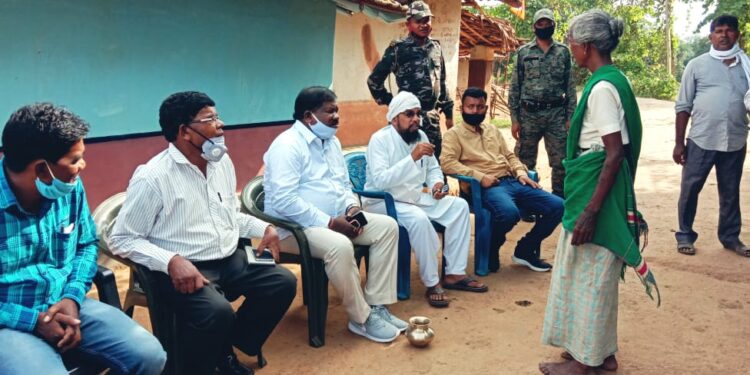 jamshedpur-rural-भुईयांबोरो गांव में विधायक रामदास सोरेन ने 100 केवी ट्रांसफर का उदघाटन किया, लोगो में हर्ष jamshedpur-rural-भुईयांबोरो गांव में विधायक रामदास सोरेन ने 100 केवी ट्रांसफर का उदघाटन किया, लोगो में हर्ष