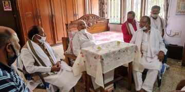 jamshedpur-against-maharashtra-government-अखिल भारतीय क्षत्रिय महासभा व योगी यूथ ब्रिगेड ने महाराष्ट्र सरकार के खिलाफ बोला हमला, शिवसेना प्रवक्ता संजय राउत का पुतला फूंका