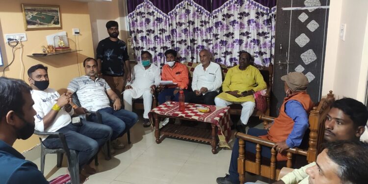 Jamshedpur-World-Environment-Day : जमशेदपुर में विश्व पर्यावरण दिवस पर पेड़-पौधों के संरक्षण व संवर्धन का संकल्प, पूर्व सीएम रघुवर दास समेत भाजपा के अन्य नेताओं ने वृक्षारोपण कर कोरोना का शिकार हुए पार्टी नेताओं व कार्यकर्ताओं को किया याद, विधायक सरयू राय ने कहा-प्रतिरक्षा व प्रेरणा दिवस के रूप में मनाया जाना चाहिए विश्व पर्यावरण दिवस, विधायक मंगल कालिंदी ने किया पौधारोपण, केएसएमएस में भी रोपे गये पौधे, नम्या फाउंडेशन ने बांटे फलदार पौधे, पढ़िये-और कहां-कहां किसके बैनर तले किया गया पौधारोपण