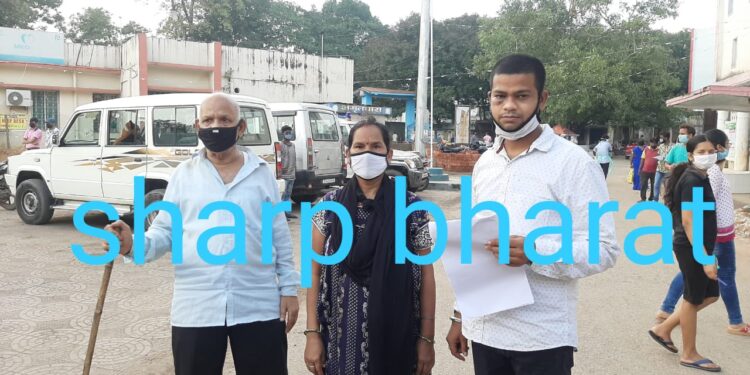 jamshedpur-land-grabing-case-मानगो में आदिवासी की थोड़ी सी जमीन खरीद कर पूरे प्लाट पर माफिया ने कर लिया कब्जा विरोध करने पर की मारपीट, एसपी तक पहुंचा मामला