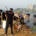 Jamshedpur-Chhath : छठ को लेकर राज्य सरकार की गाइडलाइन से लोगों में असंतोष, घाटों की सफाई में जुटे हिंदूवादी संगठन, कहा-आस्था के साथ खिलवाड़ बर्दाश्त नहीं