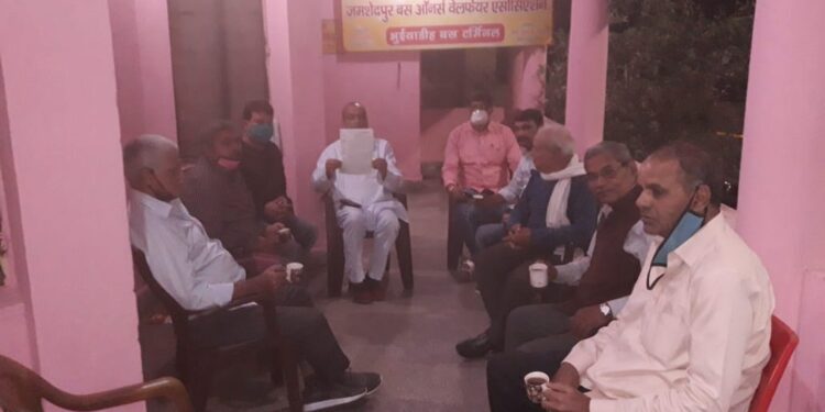 jharkhand-bus-owners-झारखंड में संडे से शुरू होगी अंतरराज्यीय बस सेवा, जारी हुआ गाइडलाइन, बस मालिक चाहते हैं बढ़ाई जाए 40 फीसदी भाड़ा jharkhand-bus-owners-झारखंड में संडे से शुरू होगी अंतरराज्यीय बस सेवा, जारी हुआ गाइडलाइन, बस मालिक चाहते हैं बढ़ाई जाए 40 फीसदी भाड़ा