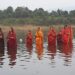 Jamshedpur-chhath : छठ महापर्व पर अस्ताचलगामी भगवान भास्कर को अर्घ्य देने नदी-घाटों पर उमड़े श्रद्धालु, उदीयमान सूर्य को अर्घ्य के साथ महापर्व का समापन कल Jamshedpur-chhath : छठ महापर्व पर अस्ताचलगामी भगवान भास्कर को अर्घ्य देने नदी-घाटों पर उमड़े श्रद्धालु, उदीयमान सूर्य को अर्घ्य के साथ महापर्व का समापन कल