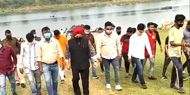 Jamshedpur : हर हर महादेव सेवा संघ ने किया छठ घाटों का दौरा, जताया संतोष, इस वर्ष संघ नहीं लगायेगा सेवा शिविर