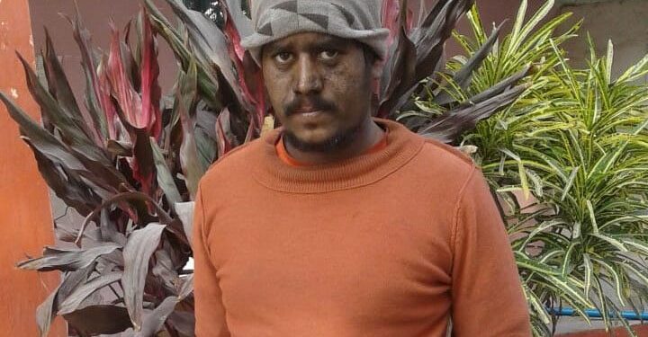 Jamshedpur-Azadnagar-robbery-case : मानगो में दवाई दुकानदार से स्कूटी और मोबाइल की लूट मामले में छह गिरफ्तार, कई मामलों को हुआ खुसाला