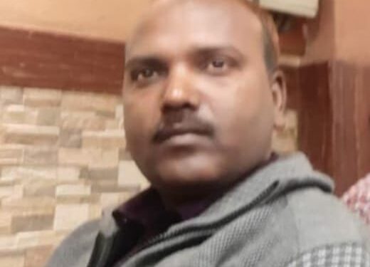 jamshedpur-गीतांजली एक्सप्रेस से मिला बंगाल के मुर्शिदाबाद निवासी युवक का शव, संदिग्ध अवस्था में मौत jamshedpur-गीतांजली एक्सप्रेस से मिला बंगाल के मुर्शिदाबाद निवासी युवक का शव, संदिग्ध अवस्था में मौत