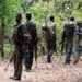 West-singhbhum-naxal : कराईकेला में लेवी वसूलने आये पीएलएफआई नक्सली पुलिस को देख भाग खड़े हुए, फायरिंग करते हुए भागने के क्रम में तीन नक्सली हुए चोटिल, पुलिस ने दबोचा, चल रही पूछताछ, देशी कट्टा बरामद West-singhbhum-naxal : कराईकेला में लेवी वसूलने आये पीएलएफआई नक्सली पुलिस को देख भाग खड़े हुए, फायरिंग करते हुए भागने के क्रम में तीन नक्सली हुए चोटिल, पुलिस ने दबोचा, चल रही पूछताछ, देशी कट्टा बरामद