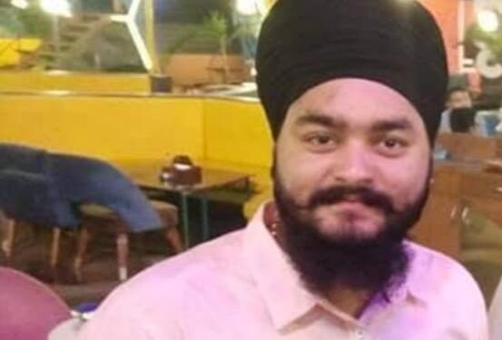 jamshedpur-businessmen-died-जमशेदपुर के एफसीआइ खाद्यान्न के कारोबारी पर हुए हमले का सरायकेला पुलिस नहीं खोल चुकी राज, खाद्यान्न व्यापारी की हो गयी मौत, सिख समुदाय भी चुप, युवा कारोबारी की हो गयी मौत, चुप है सरकार jamshedpur-businessmen-died-जमशेदपुर के एफसीआइ खाद्यान्न के कारोबारी पर हुए हमले का सरायकेला पुलिस नहीं खोल चुकी राज, खाद्यान्न व्यापारी की हो गयी मौत, सिख समुदाय भी चुप, युवा कारोबारी की हो गयी मौत, चुप है सरकार