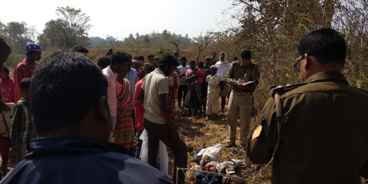 jharkhand elephant terror : झारखंड में हाथियों का आतंक, अब तक 2479 लोगों को बनाया अपना शिकार, 1300 से अधिक हाथियों की गयी जान, त्राहिमाम लोग, ग्रीन ट्रिब्यूनल के पास पहुंचे लोग jharkhand elephant terror : झारखंड में हाथियों का आतंक, अब तक 2479 लोगों को बनाया अपना शिकार, 1300 से अधिक हाथियों की गयी जान, त्राहिमाम लोग, ग्रीन ट्रिब्यूनल के पास पहुंचे लोग